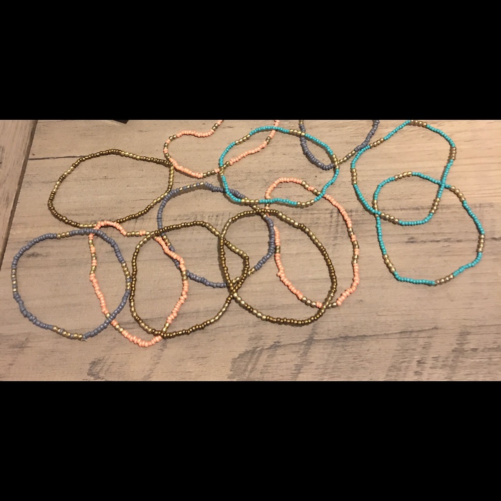 Bracelet and earring set